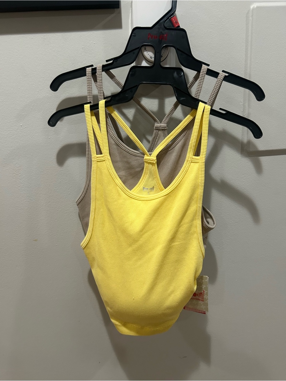 Pro-Fit Seamless Ribbed Workout Tank Top Bra Bundle of 2 Women's Size Small